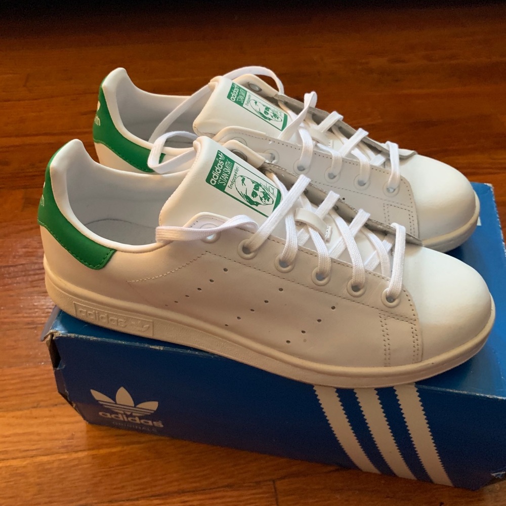 🛑SOLD!🛑 Stan Smith Adidas Green White Classics